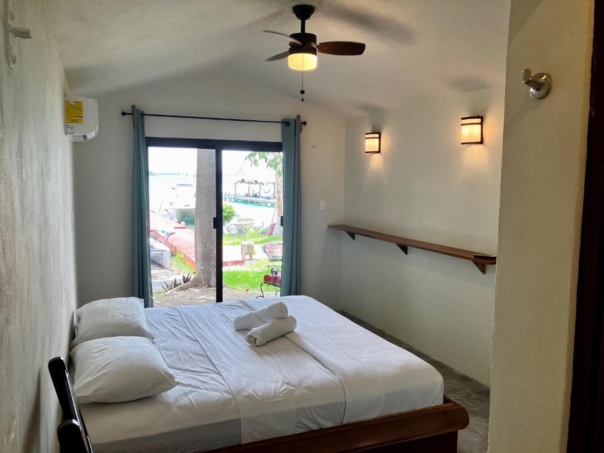 Tortuga Bacalar Bed and Breakfast Esterno foto